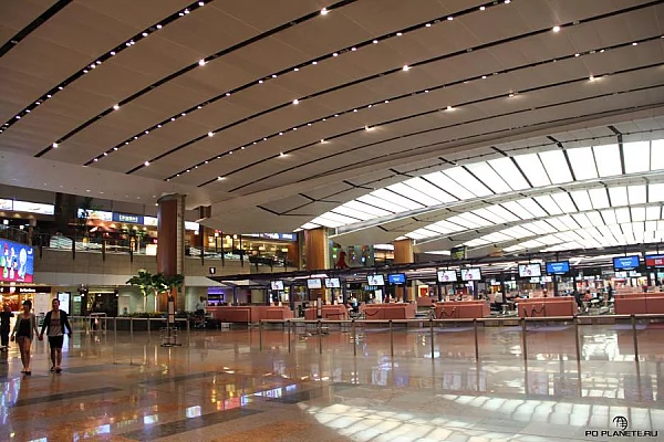 Аэропорт Сингапура многие годы признается лучшим в мире