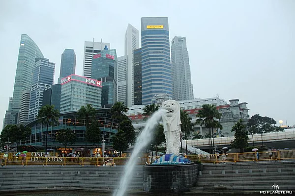 Символ Сингапура - Мерлайон. Или просто русалколев