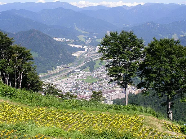 Вид на город Юдзава (префектура Ниигата)