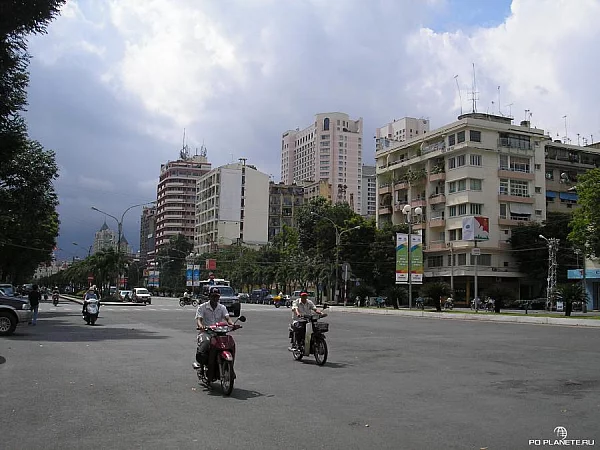 Улицы Сайгона